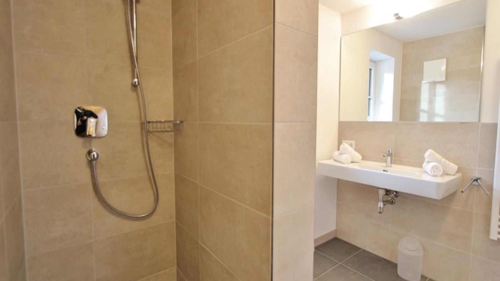 Chalet Susanna S - Badkamer
