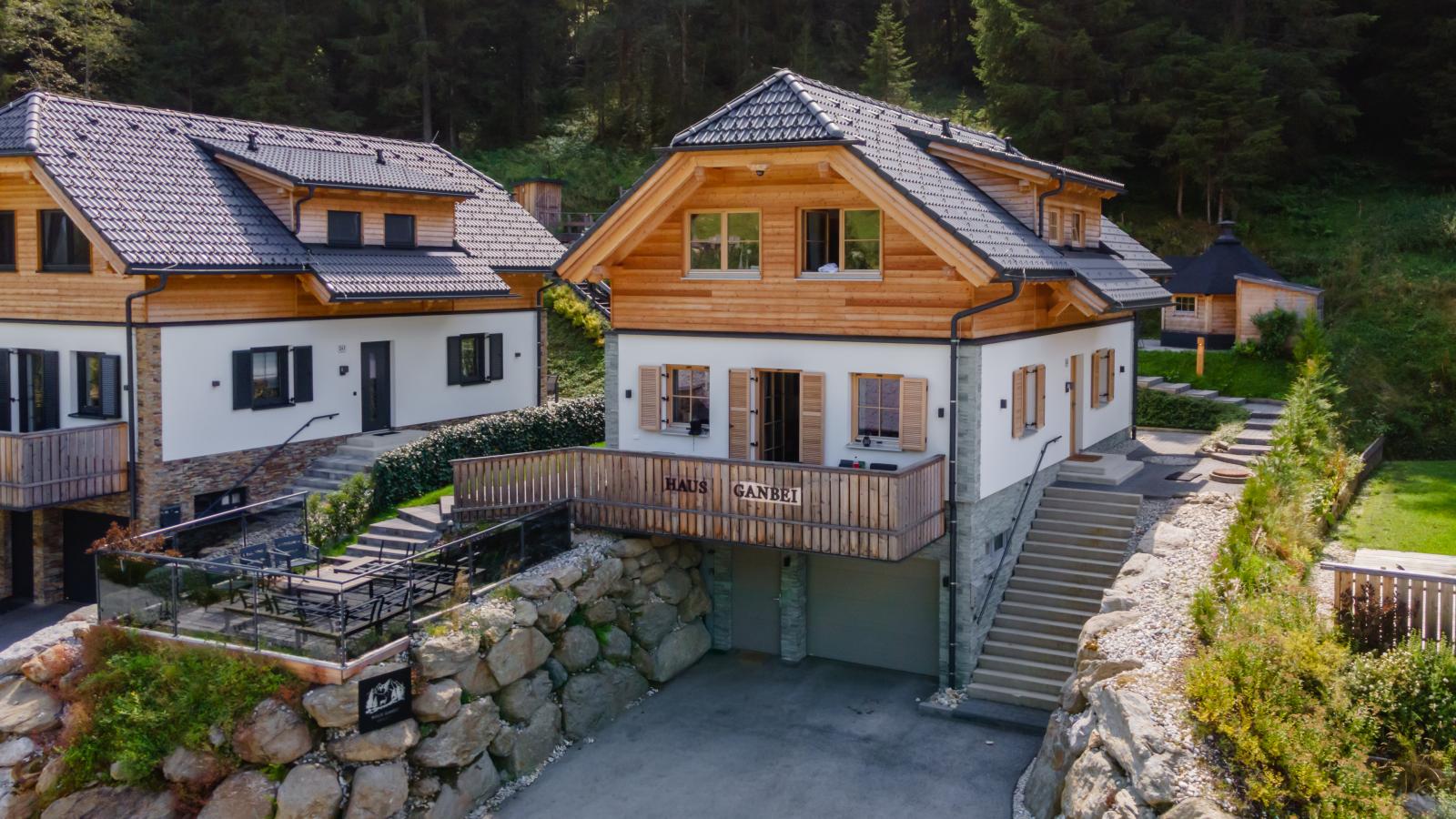 Haus Ganbei-Buitenkant zomer