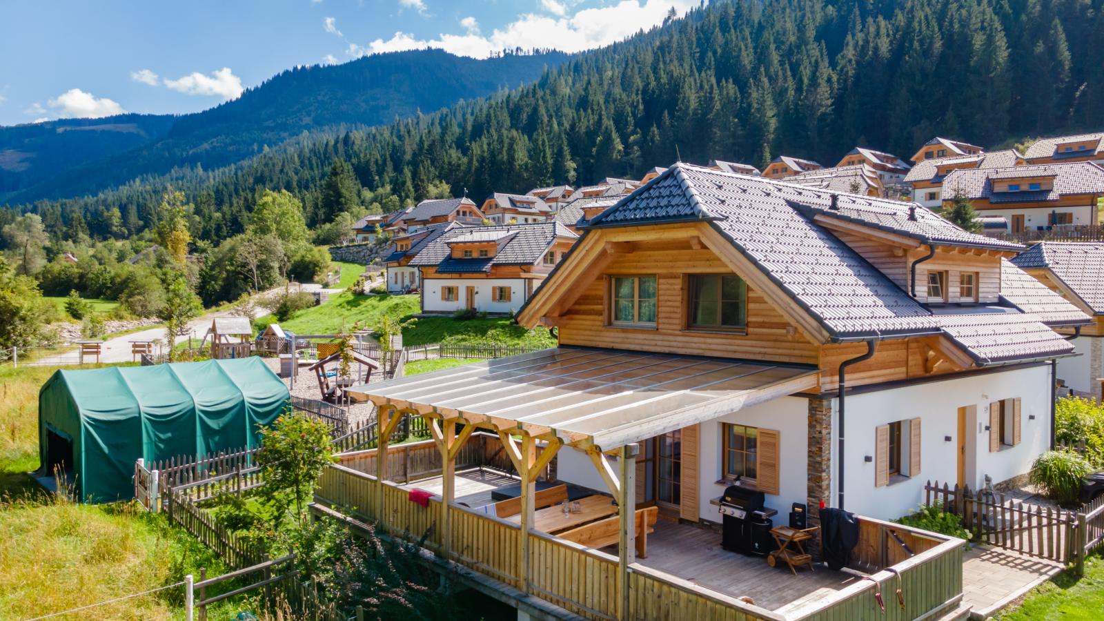 Chalet Thor-Exterior in summer