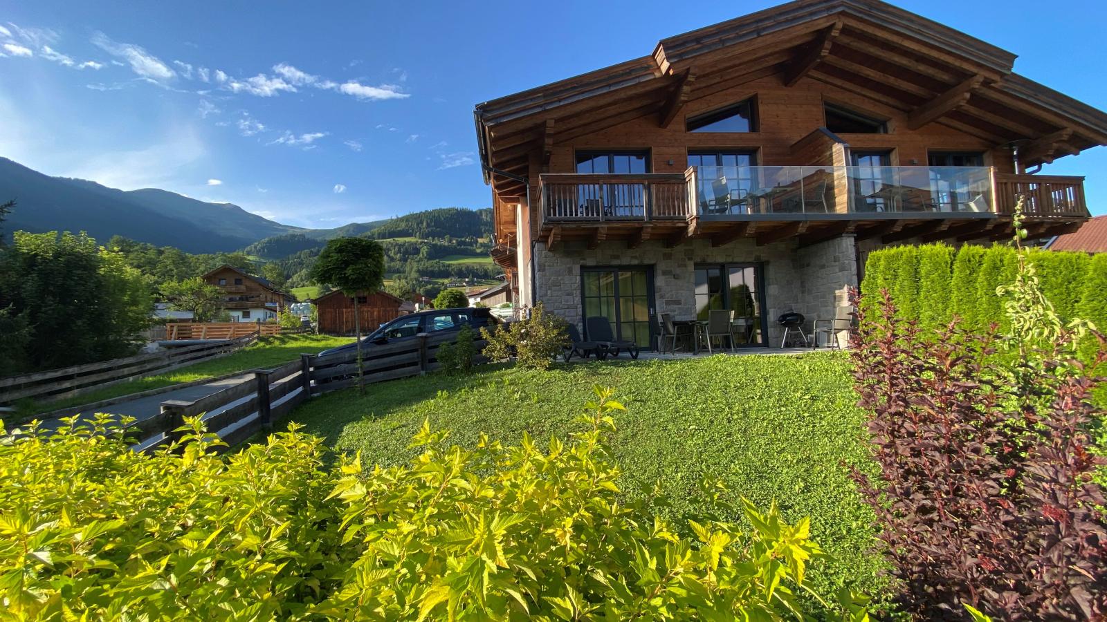 Green Garden Lodge A2 Walchen-Kaprun-Außenbereich Sommer