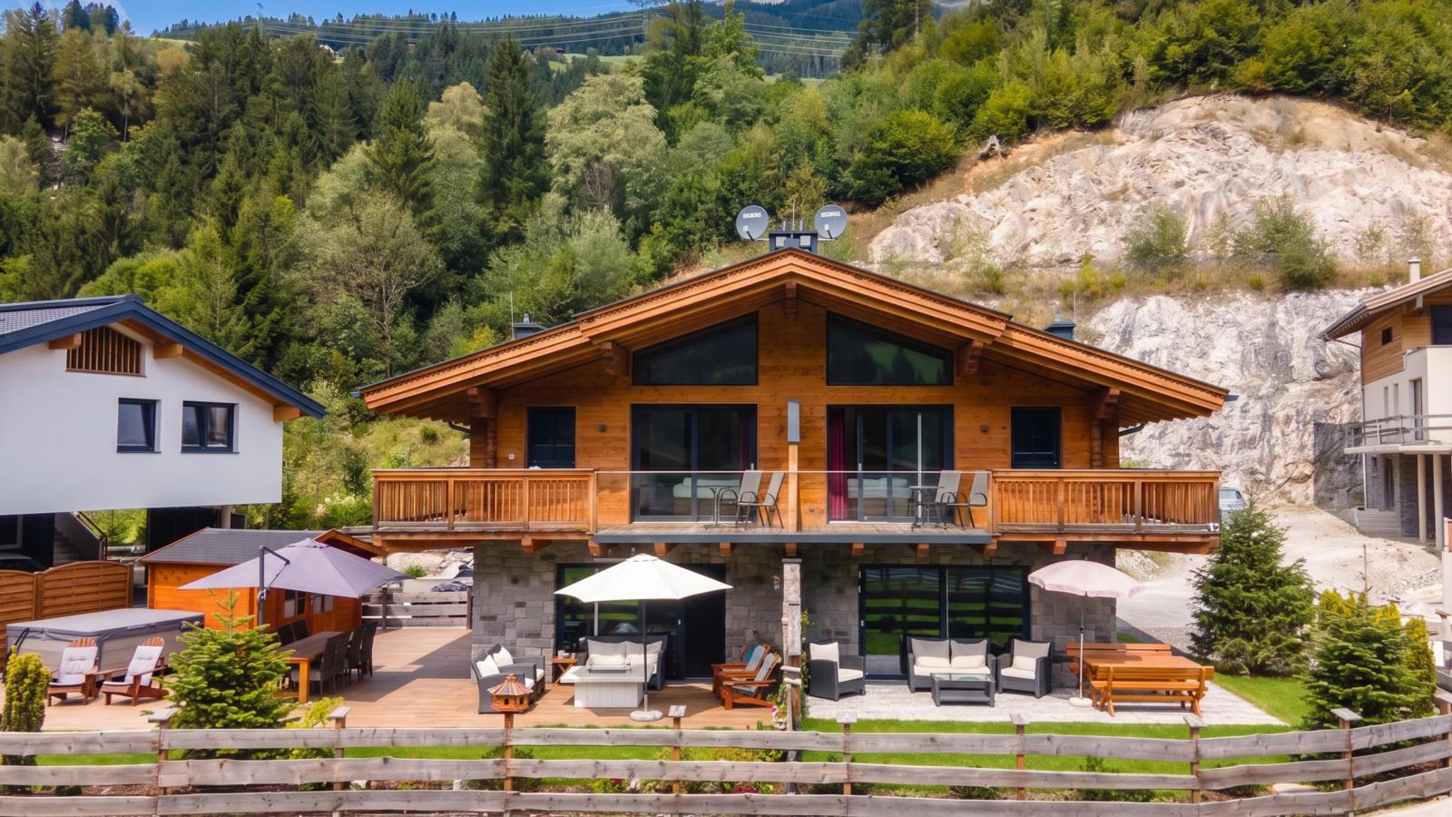 Lodge Elise - Außenbereich Sommer