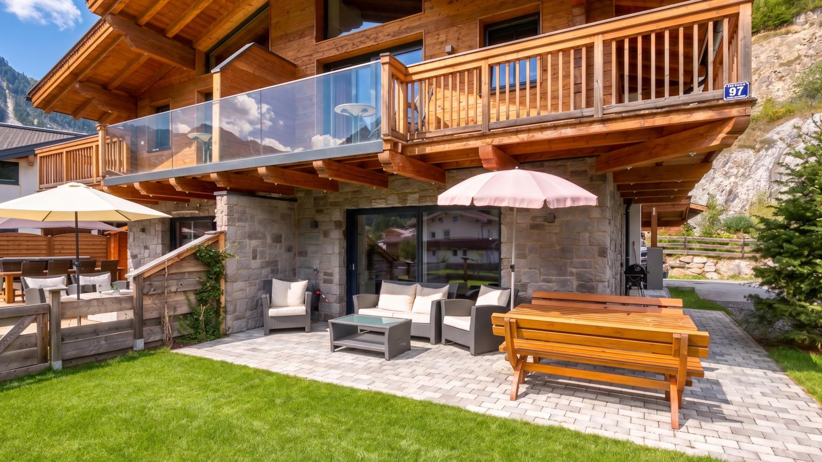 Lodge Elise