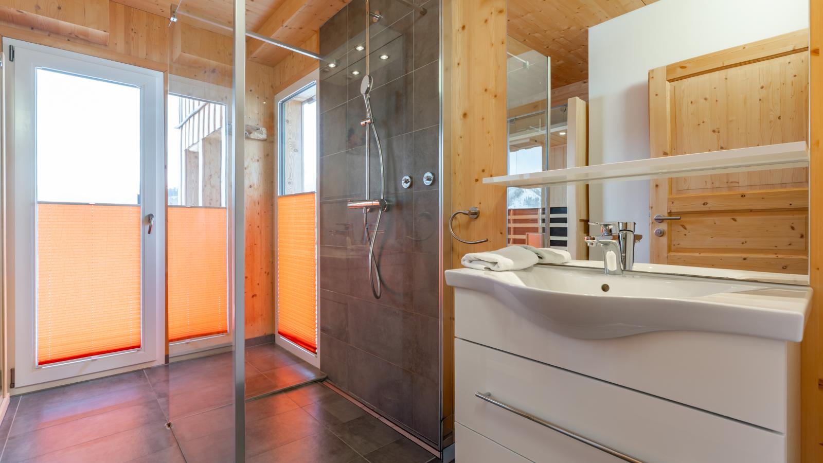 Lachende Eule - Bathroom