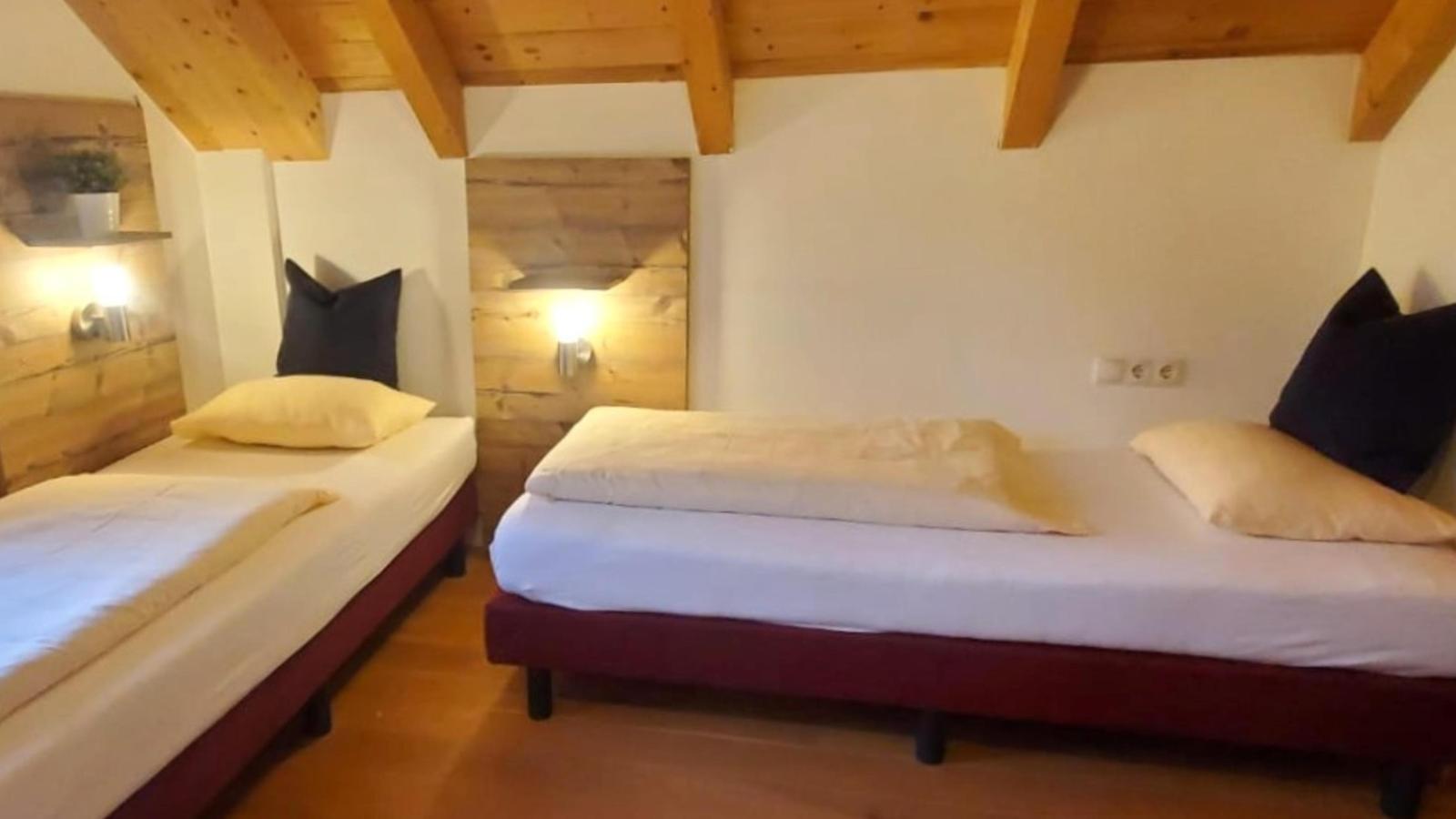 Mur-Chalet St Michael-Chambre
