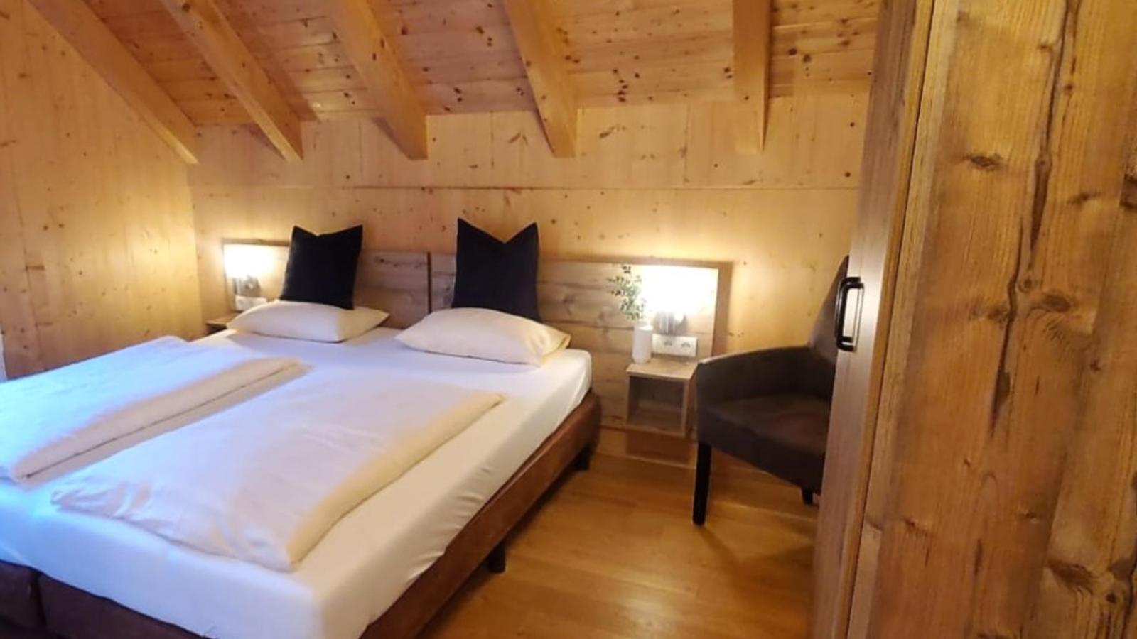 Mur-Chalet St Michael-Chambre