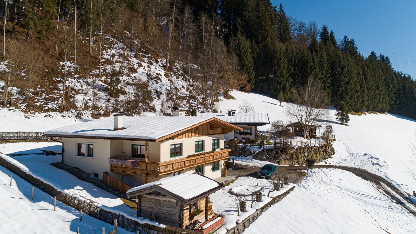 Haus am Waldrand-Exterieur winter