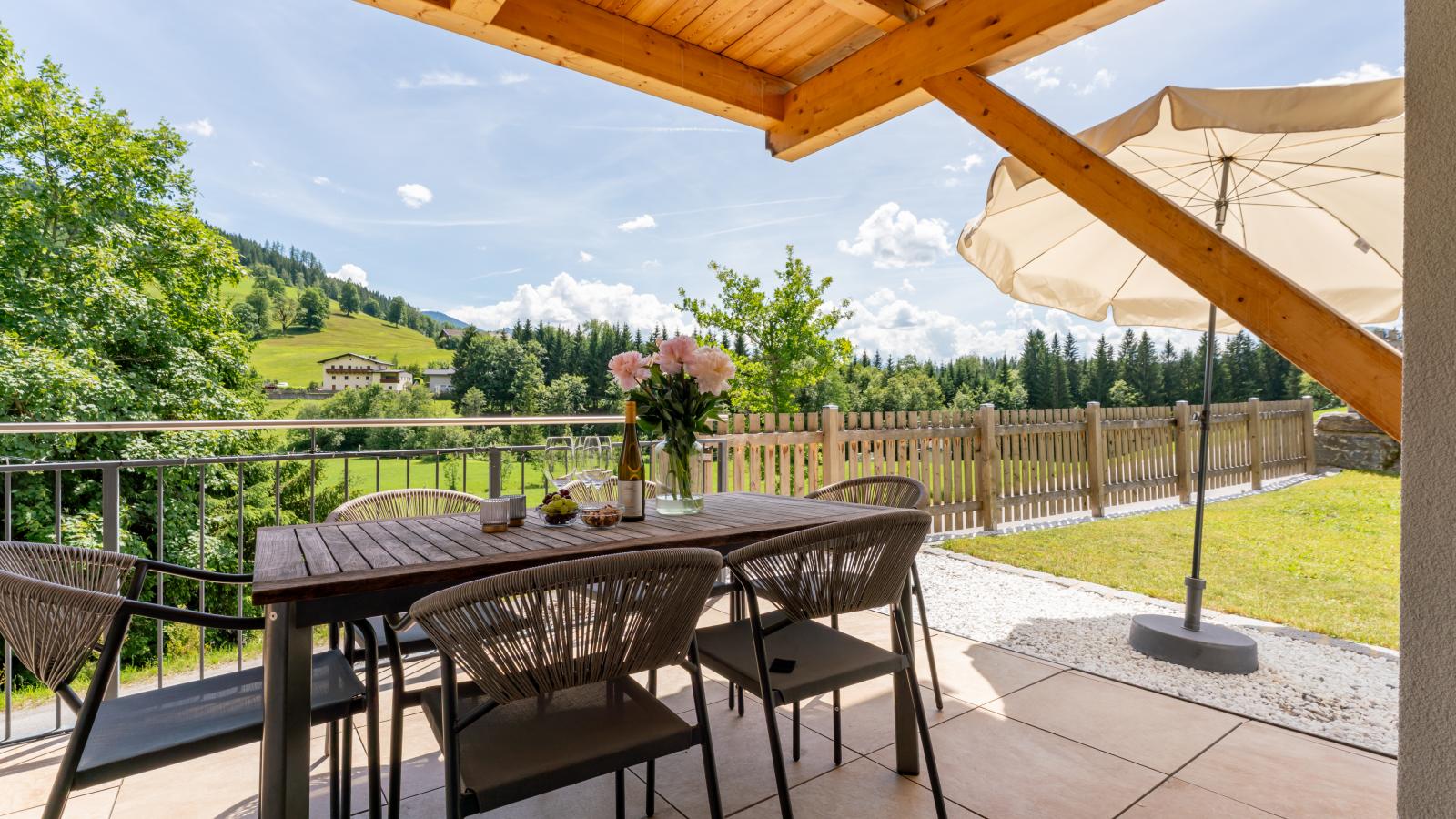 Bergblick - Terrace balcony