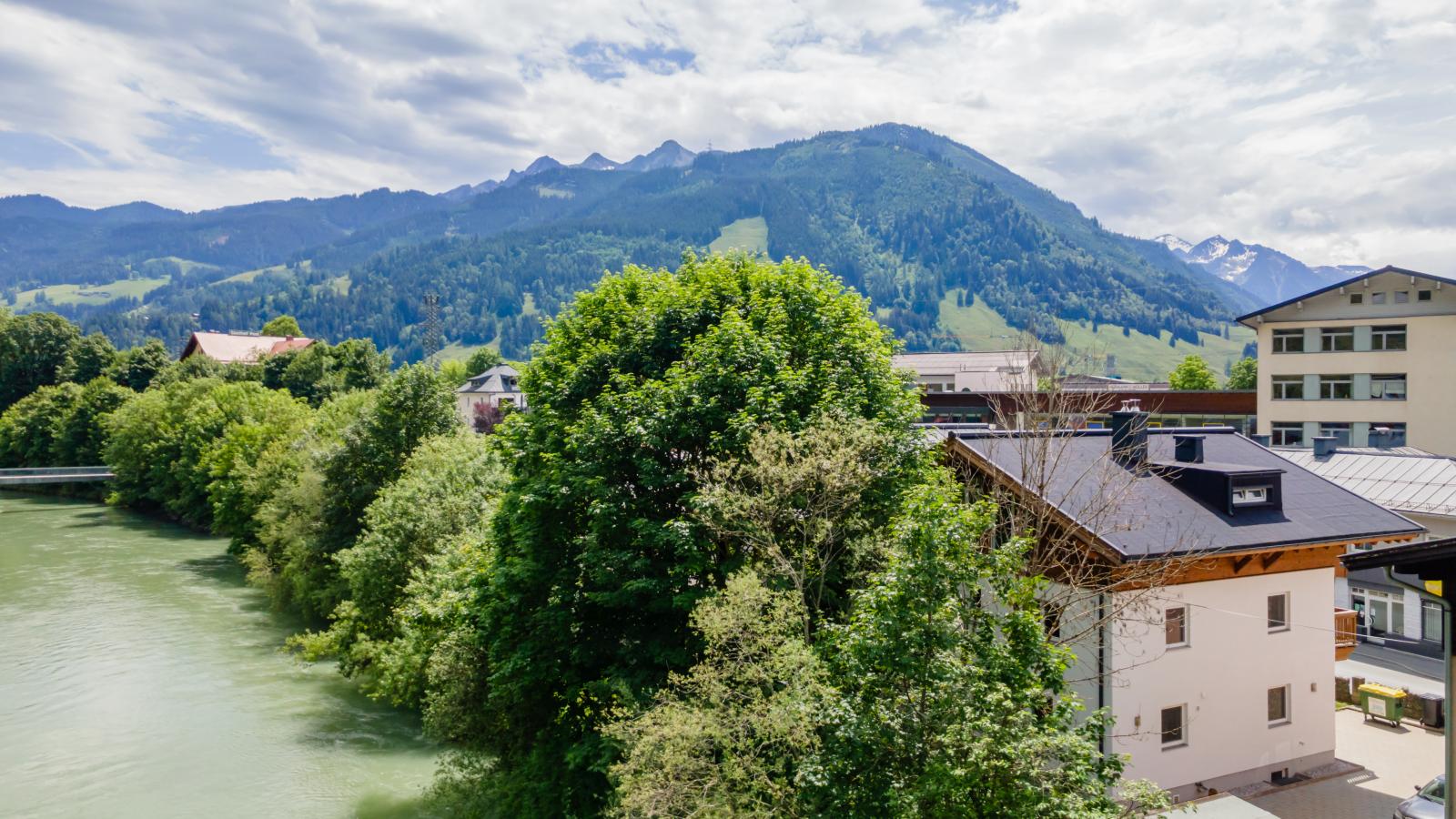 Chalet Angelina - Exterior in summer