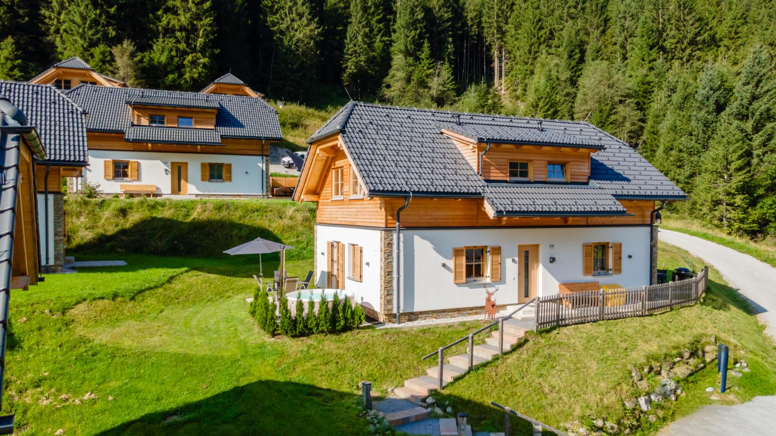 Riesner Alpenlodge-Buitenkant zomer
