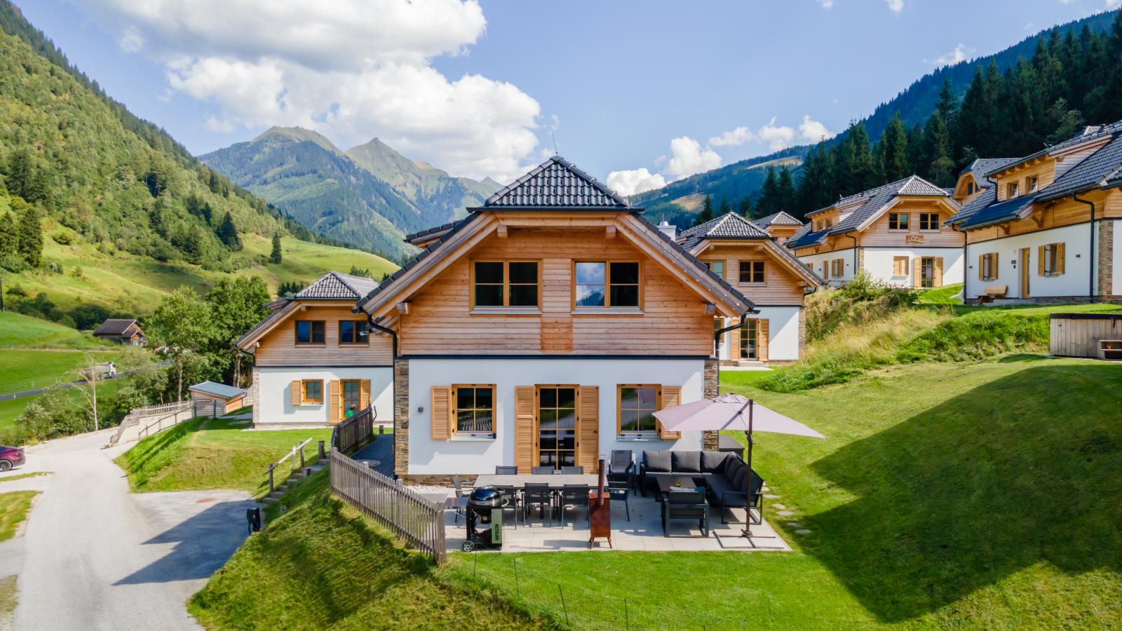 Riesner Alpenlodge-Buitenkant zomer