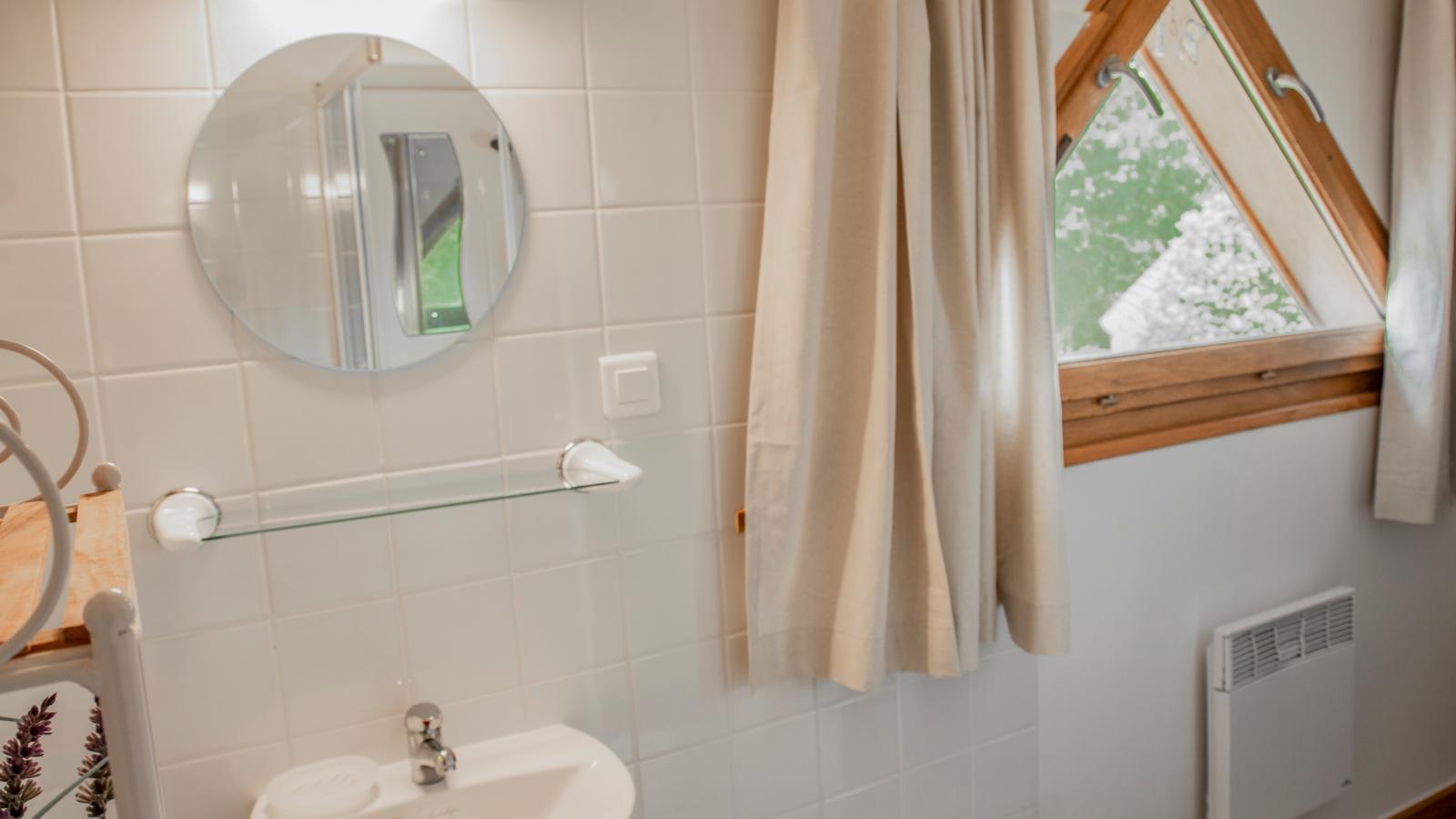Le Lac Bleu nr 33 - Badkamer
