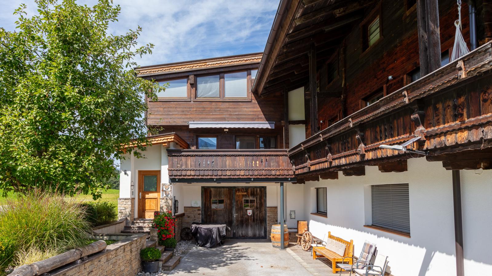 Christine-Außenbereich Sommer