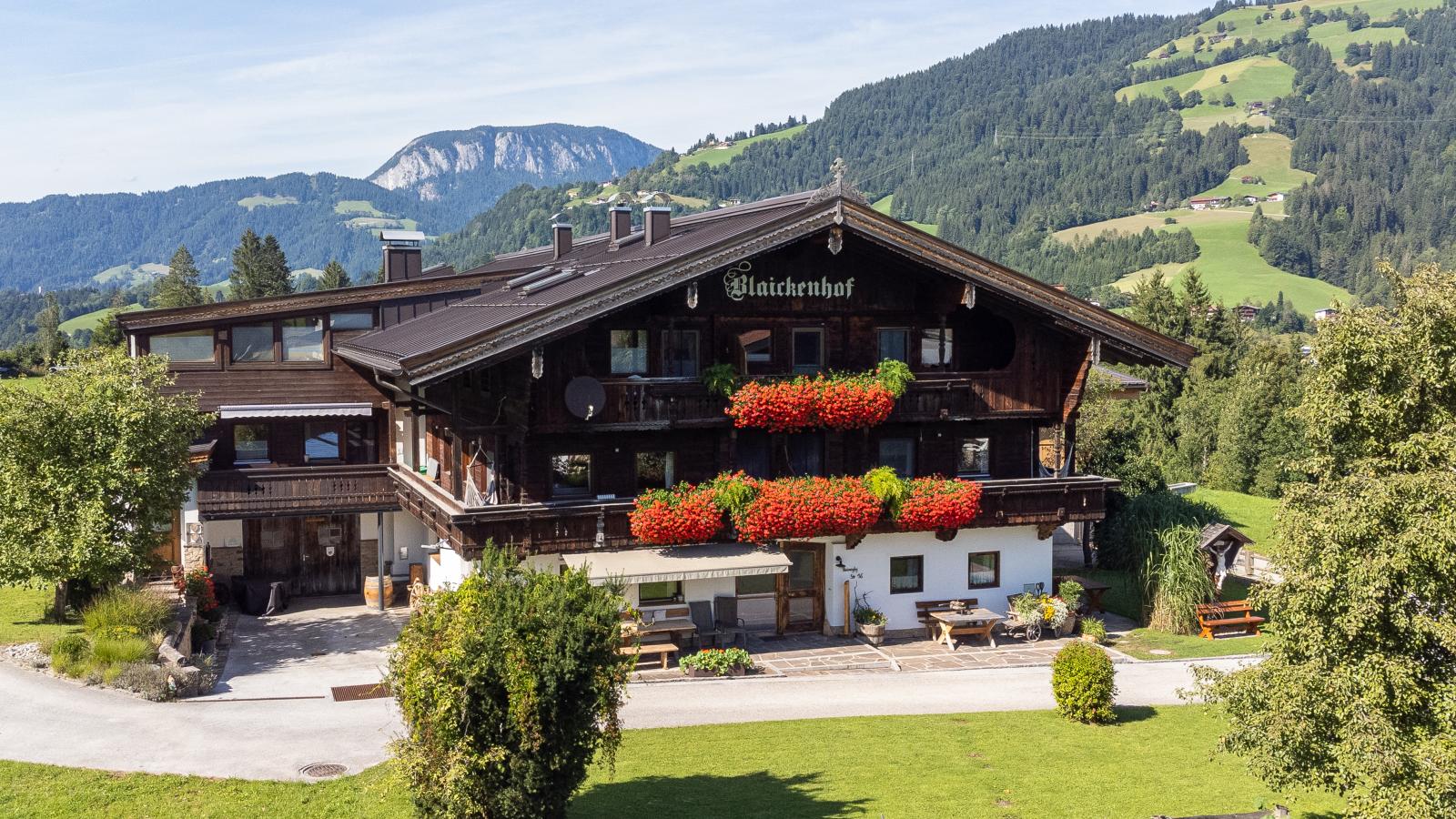 Christine-Außenbereich Sommer