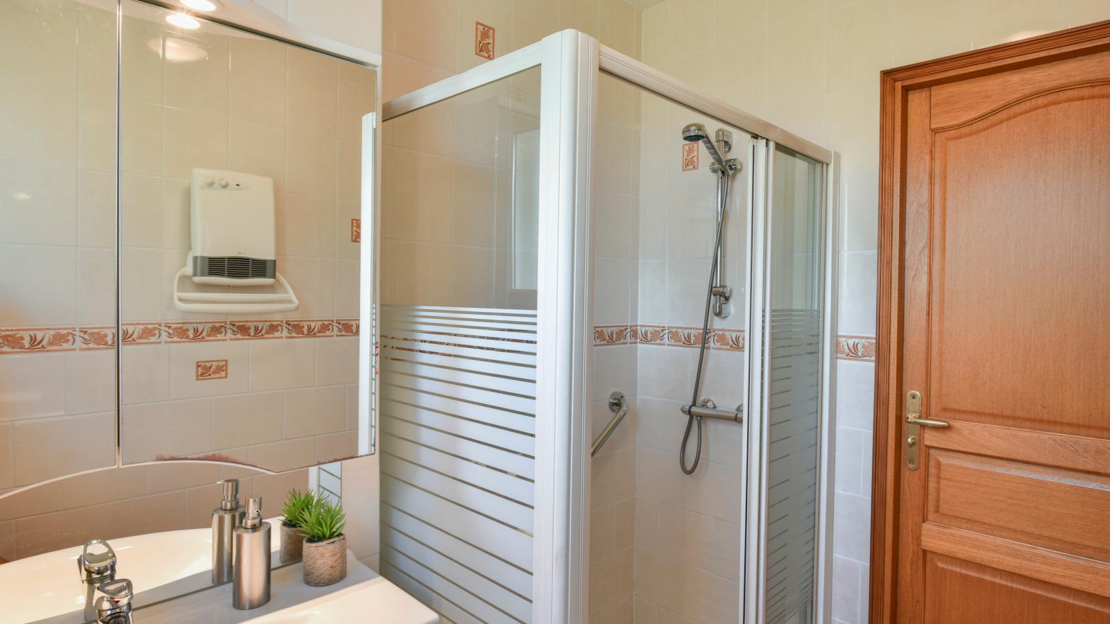 Grande Gite Bassoues - Badkamer