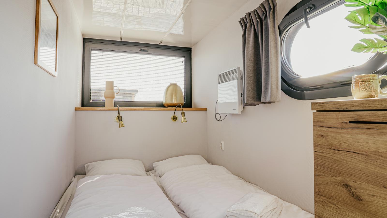 Tiny Houseboat De Woudaap - I-Chambre