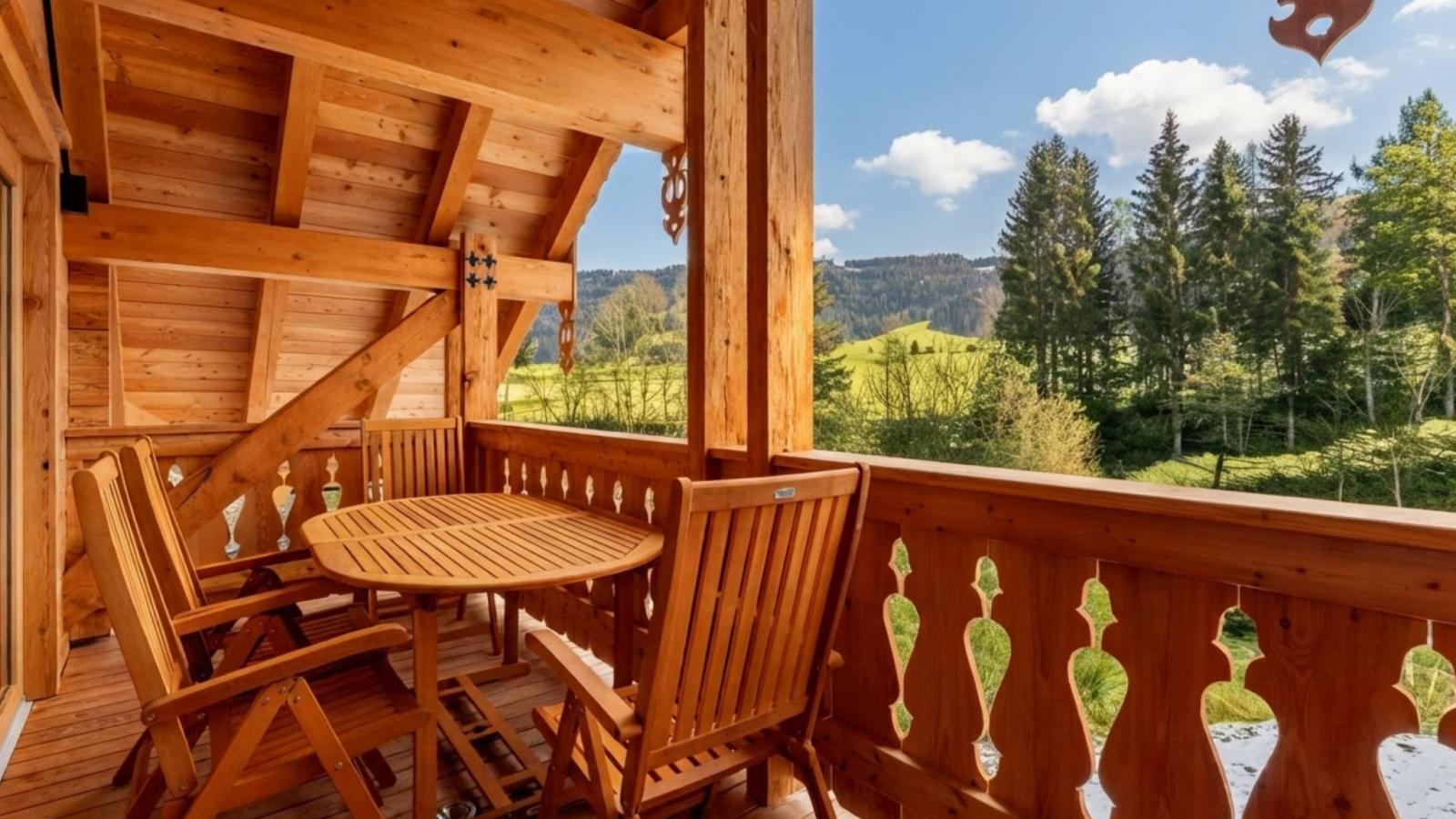AlmApARTment Mauterndorf Pichl 7-5 - Terrasbalkon