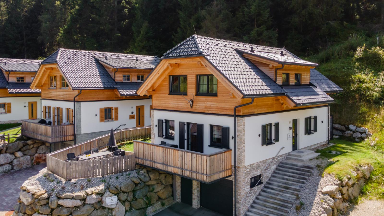 Edelweiss Lodge-Außenbereich Sommer