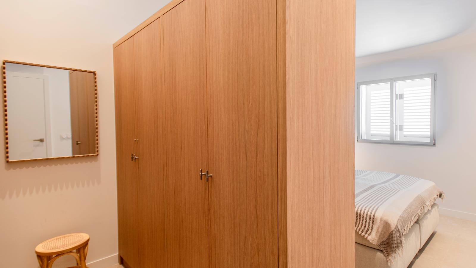 La Neptune-Bedroom