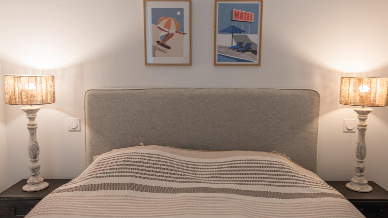 La Neptune-Bedroom