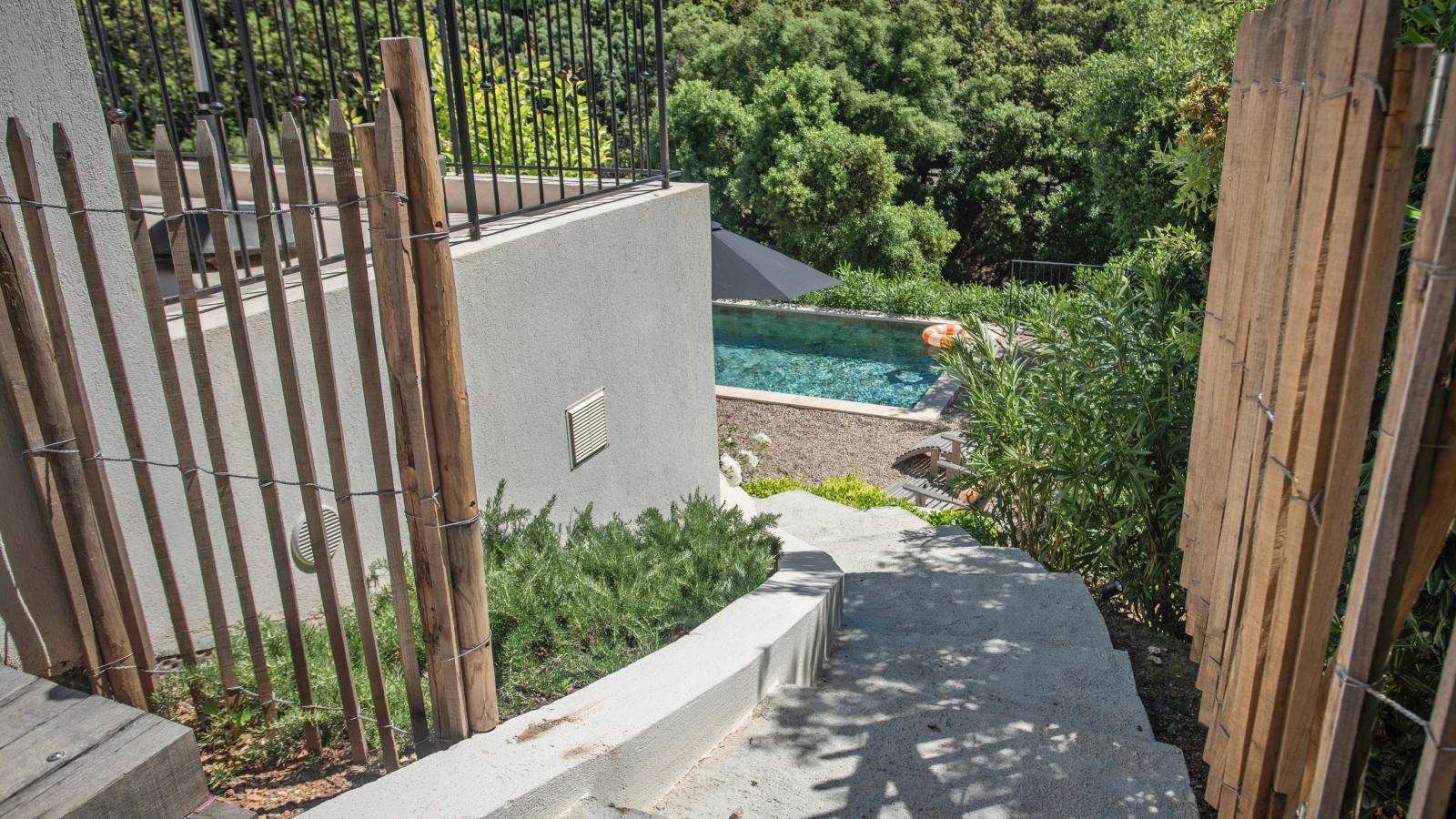 La Neptune-Gardens summer