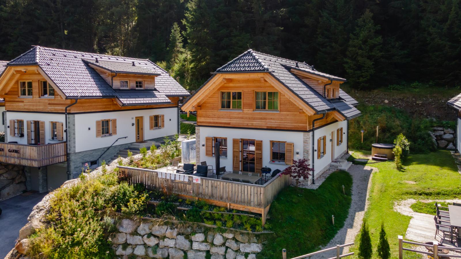 Ahorn Mountainlodge-Buitenkant zomer