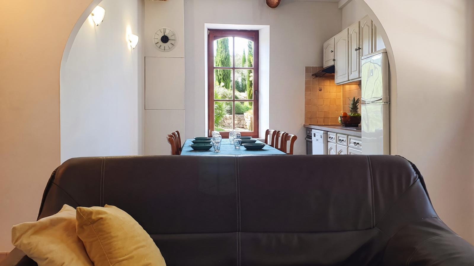 La Roche 12 - Woonkamer