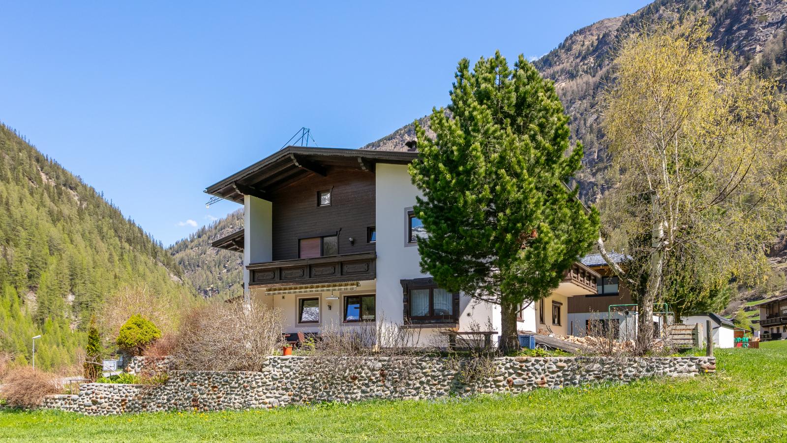 Haus Daniela-Buitenkant zomer