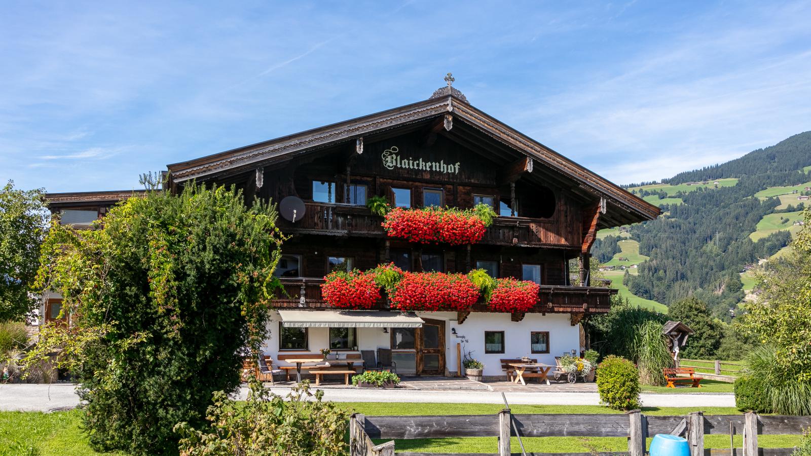 Anna Maria Christine-Extérieur été