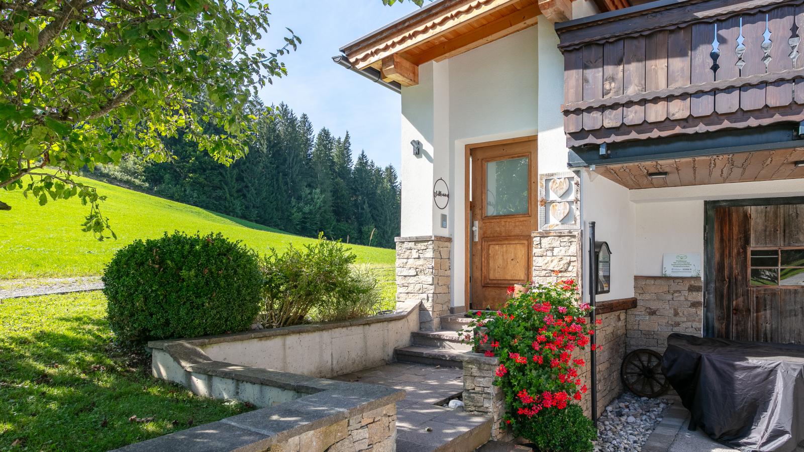 Anna Maria Christine-Extérieur été