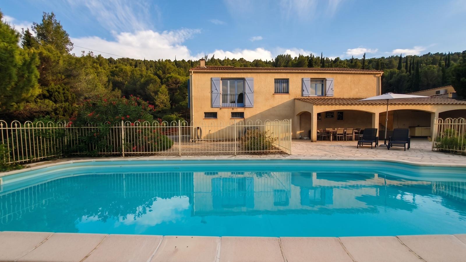 Le Rêve de Montbrun - Außenbereich Sommer
