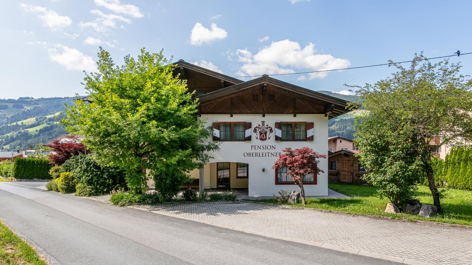 Oberleitner XL-Exterior summer