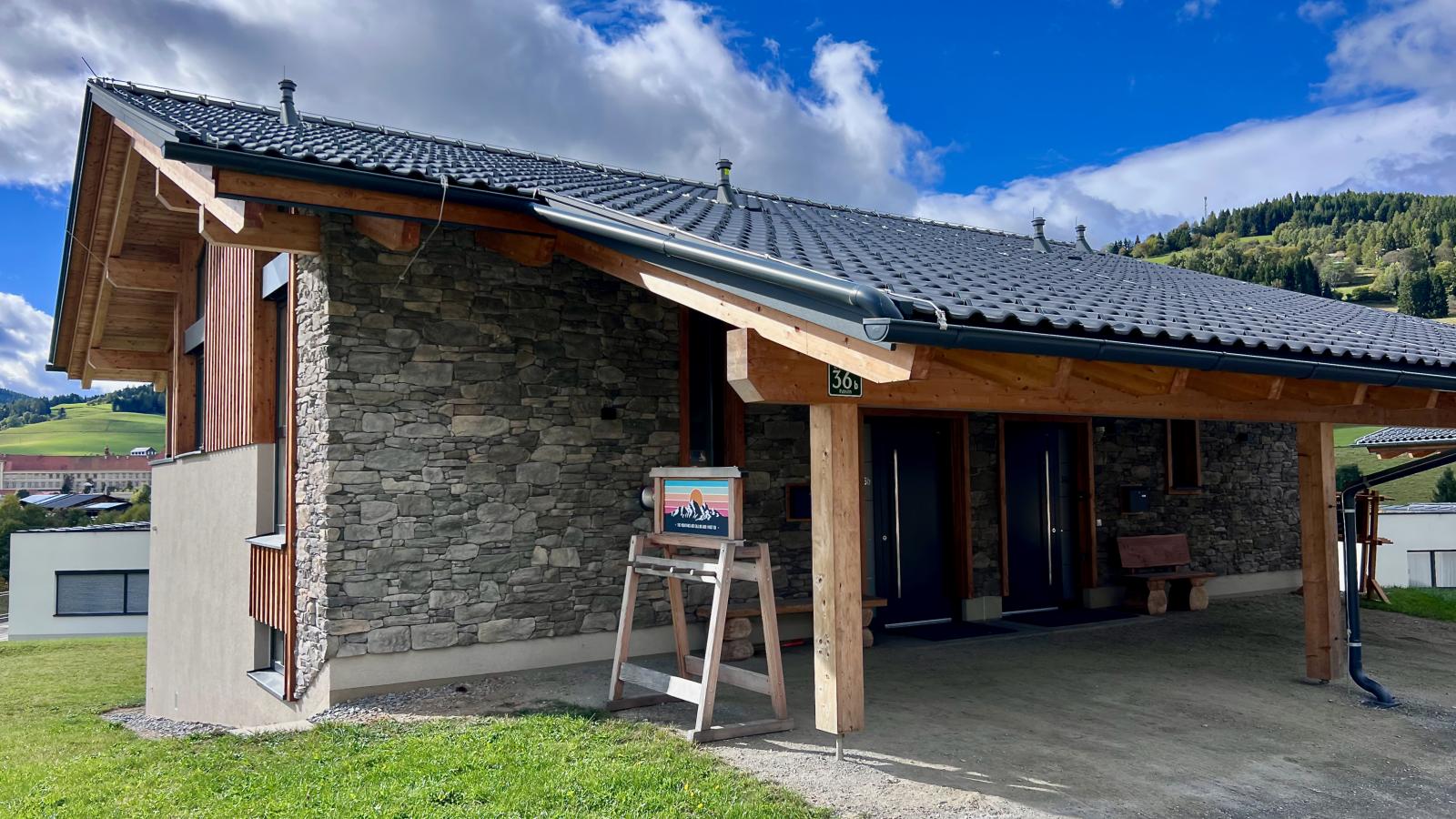 Grebenzen Lodge Pabstin 36B-Exterior in summer