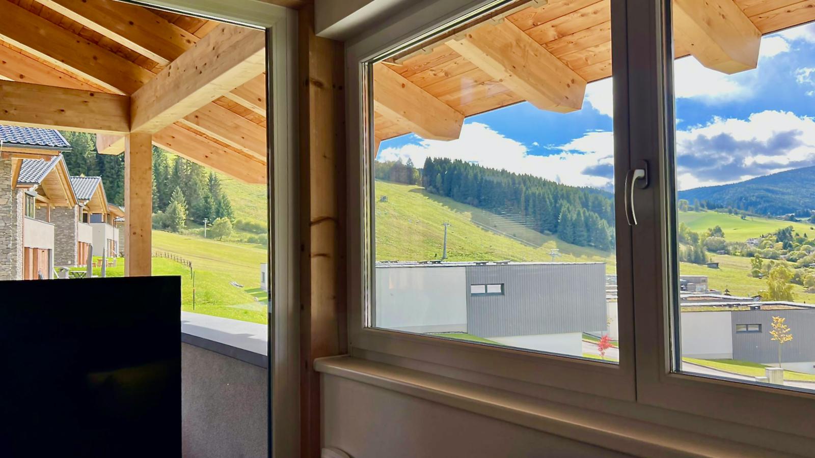 Grebenzen Lodge Pabstin 36B-View in summer