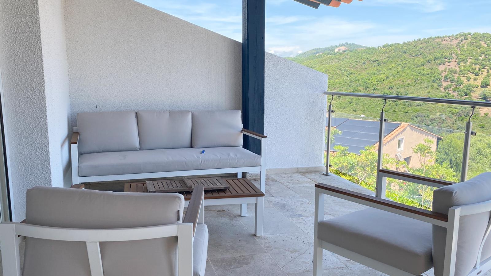 Villa les Oiseaux-Terrasbalkon