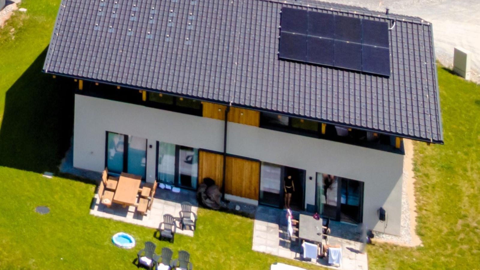 Chalet Kolibri-Außenbereich Sommer