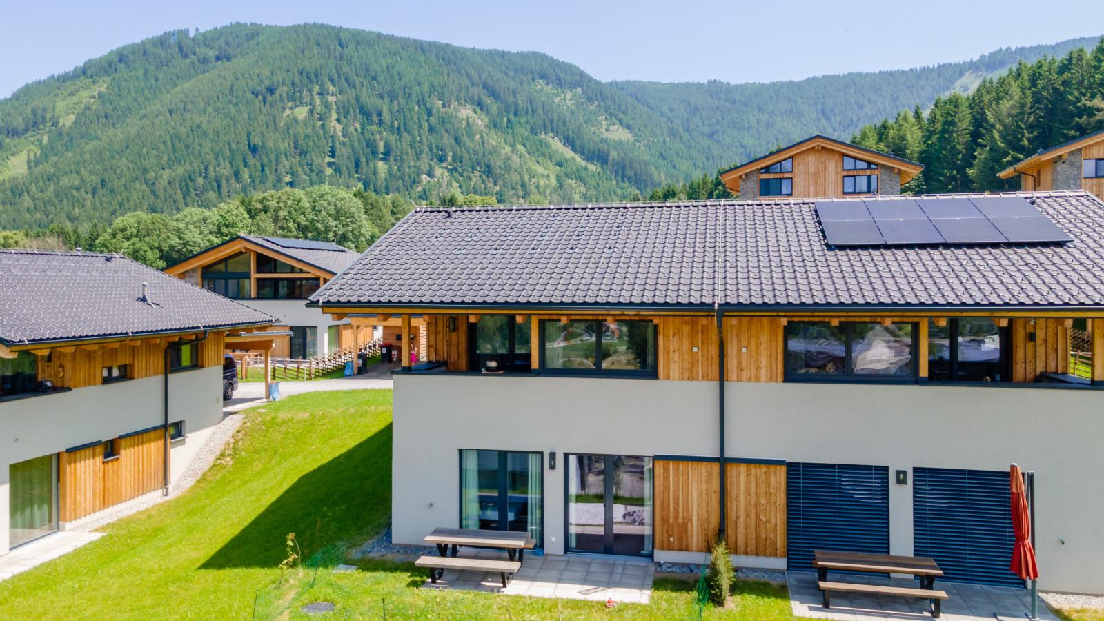 Grebenzen Lodge 1028-Buitenkant zomer