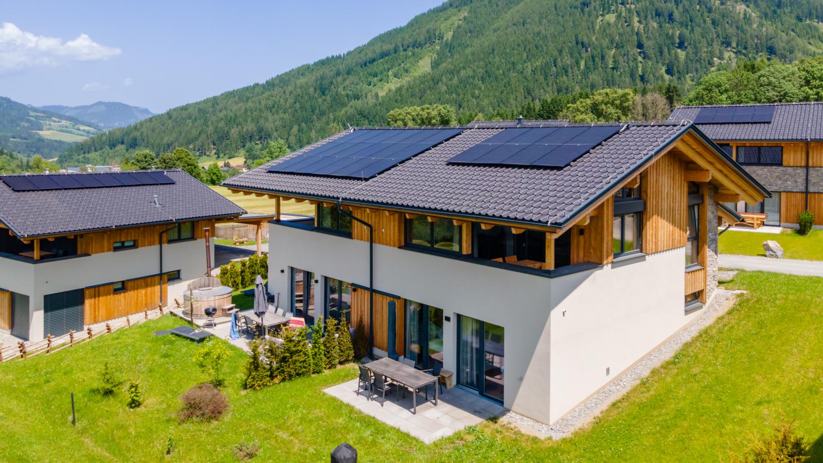 Grebenzen Eiszeit Lodge-Buitenkant zomer