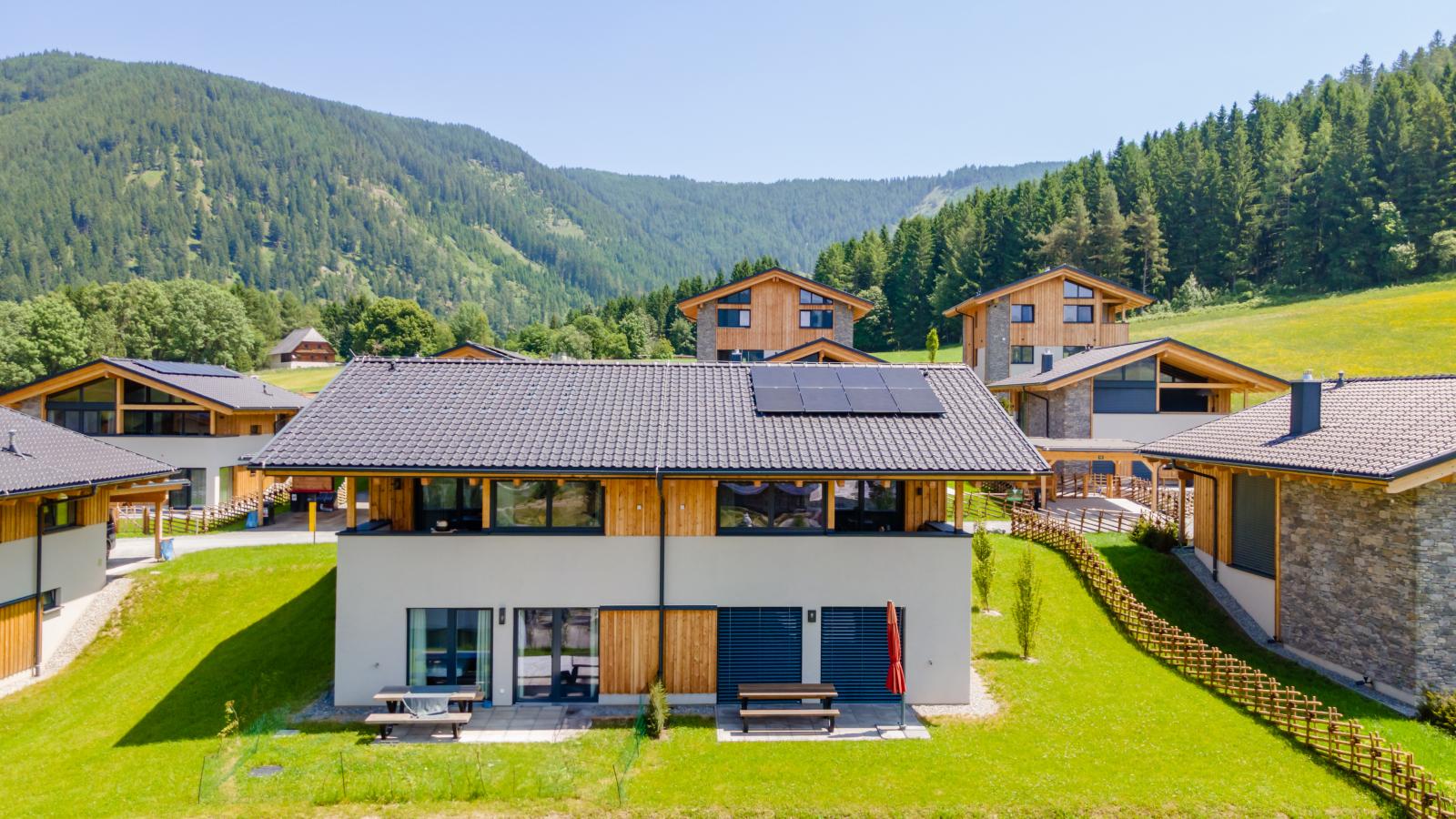 Grebenzen Lodge Hirsch-Exterior summer
