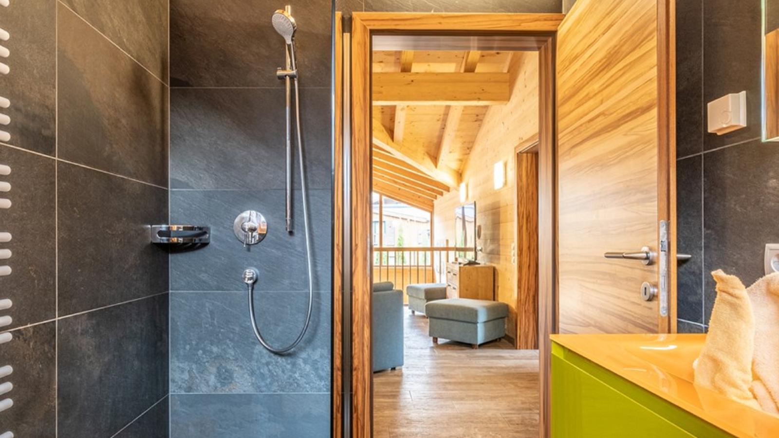 Luxury Lodge Kaprun XL - Badkamer