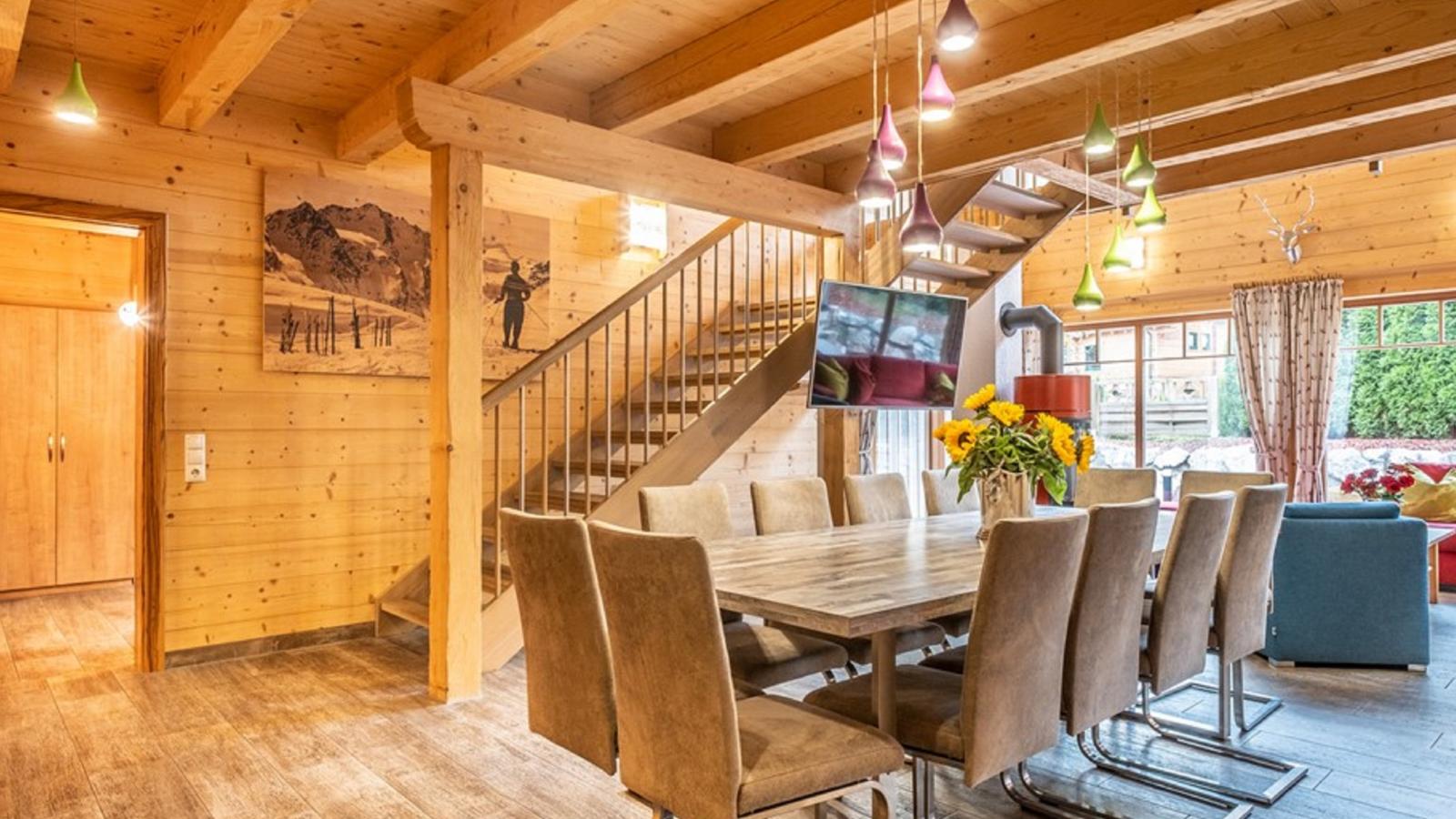 Luxury Lodge Kaprun XL - Eetkamer