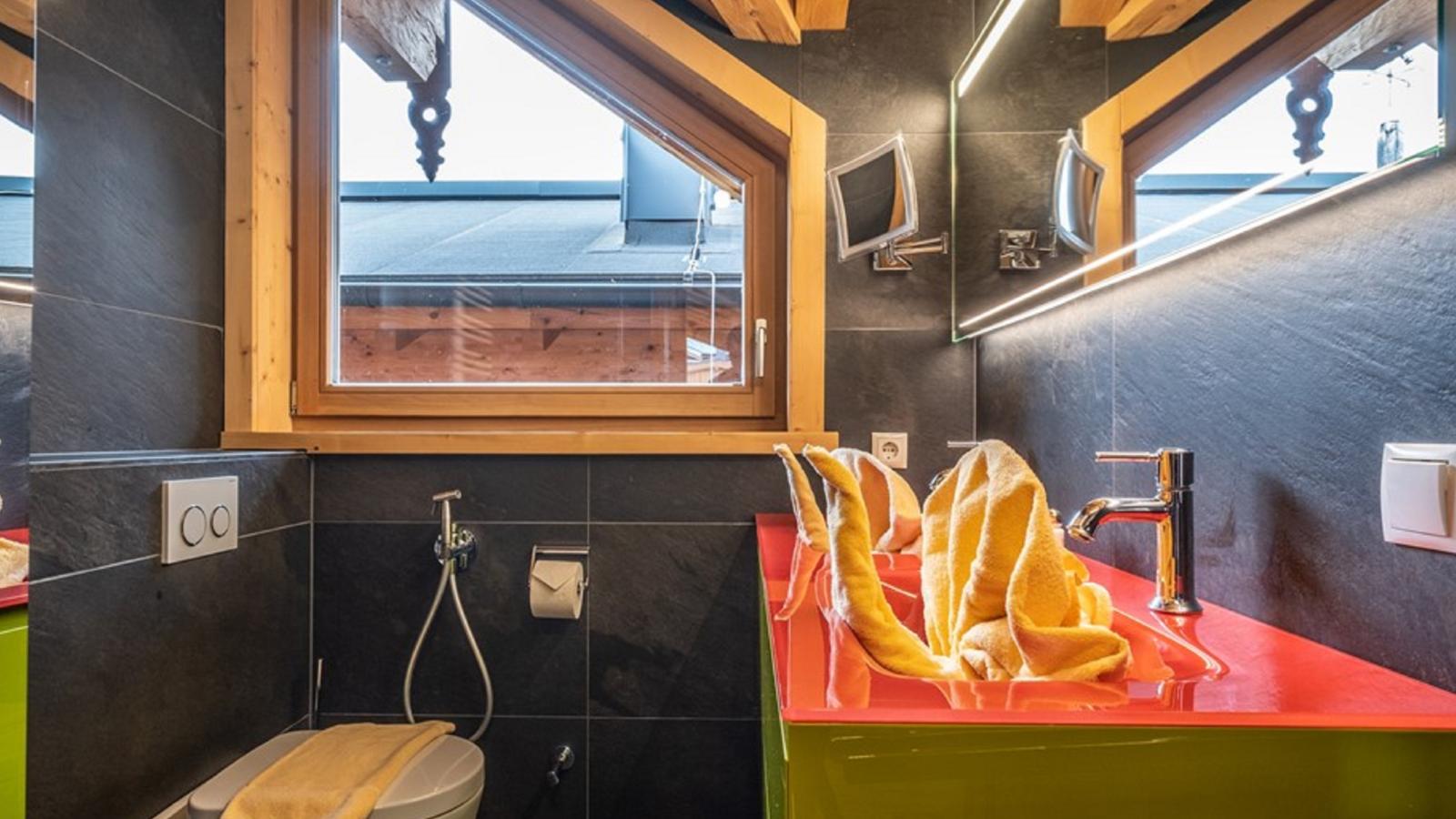 Luxury Lodge Kaprun XL - Badkamer