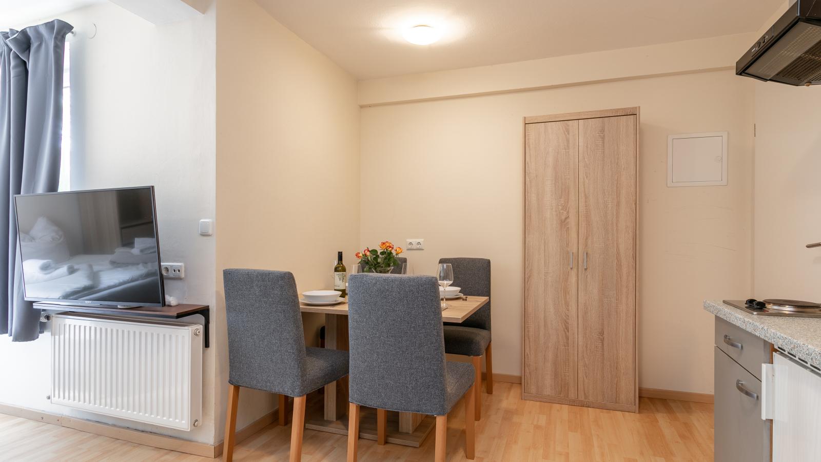 Town House 1-Eetkamer