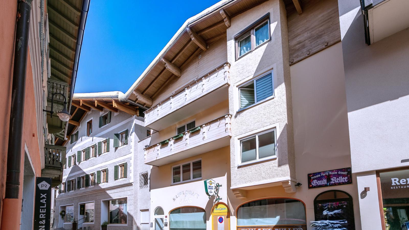 Town House 1