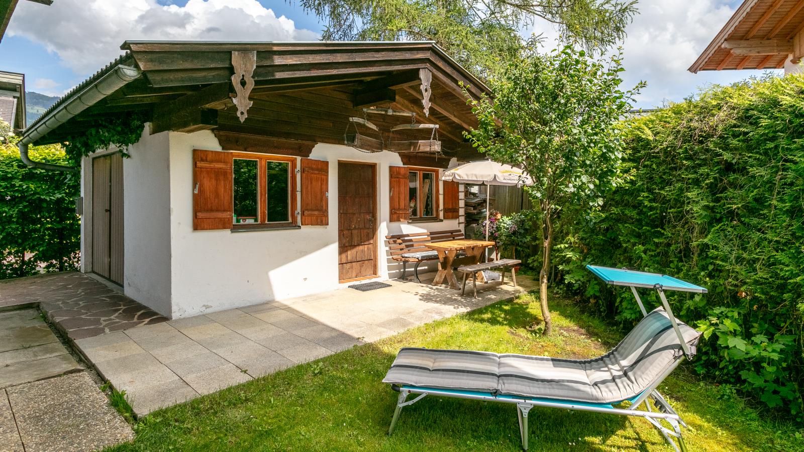 Haus Alpenblick-Tuinen zomer