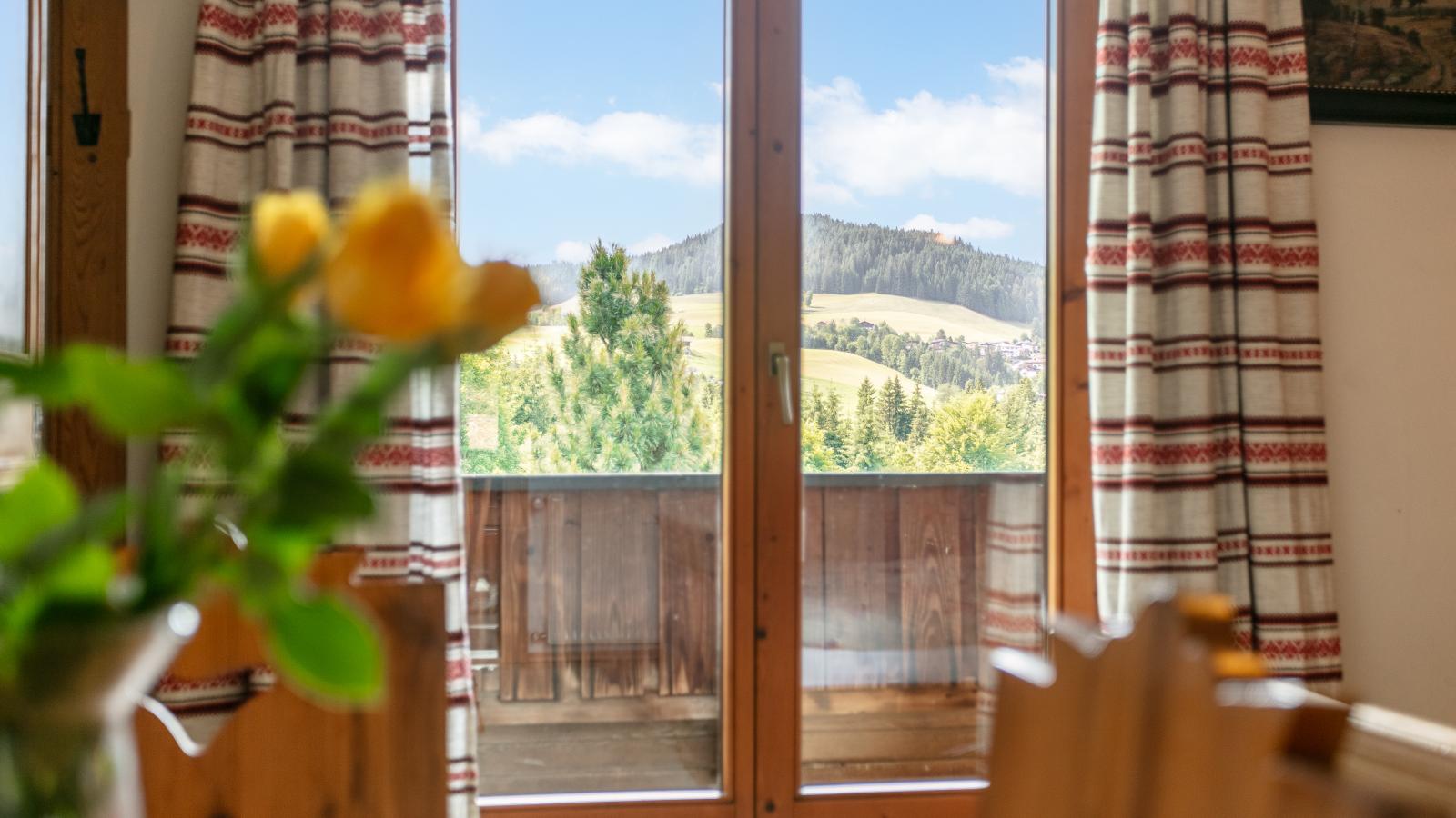 Haus Alpenblick-Uitzicht zomer