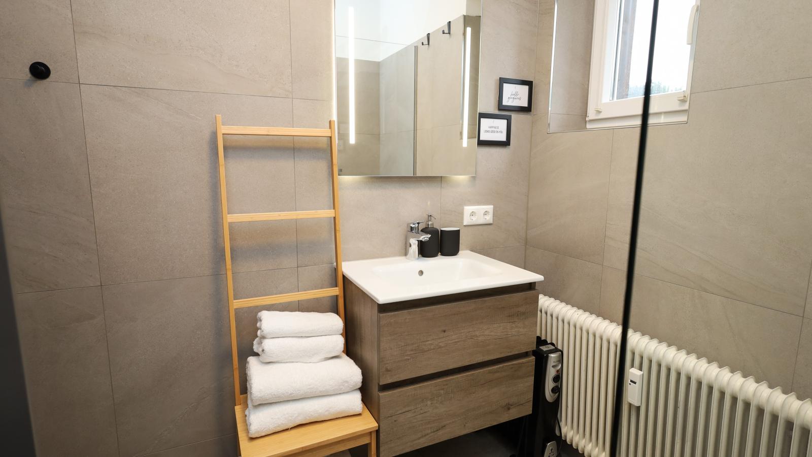 Tirola Platzl-Bathroom