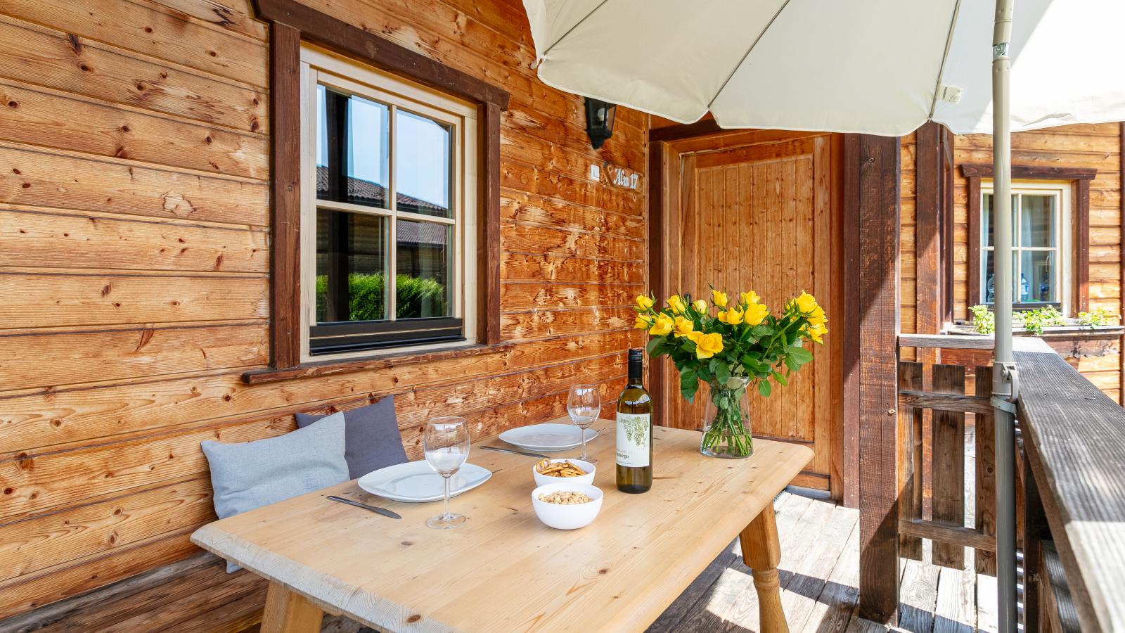 Uriges Chalet 14-Terrasbalkon