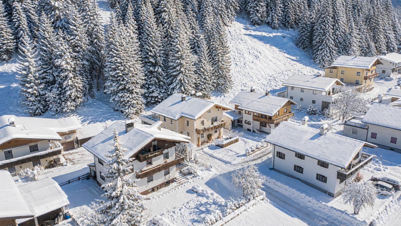Kapeller - Exterior in winter