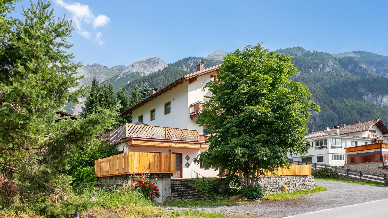 Arlberg-Buitenkant zomer