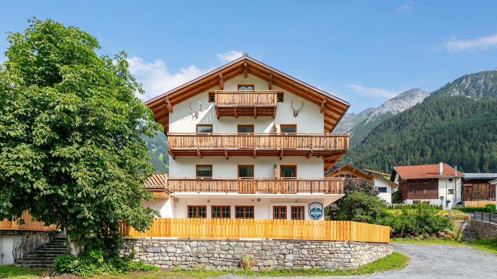 Arlberg-Buitenkant zomer